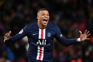 Kylian Mbappe could make sensational Premier League switch - with Real Madrid move 'definitively  off': report