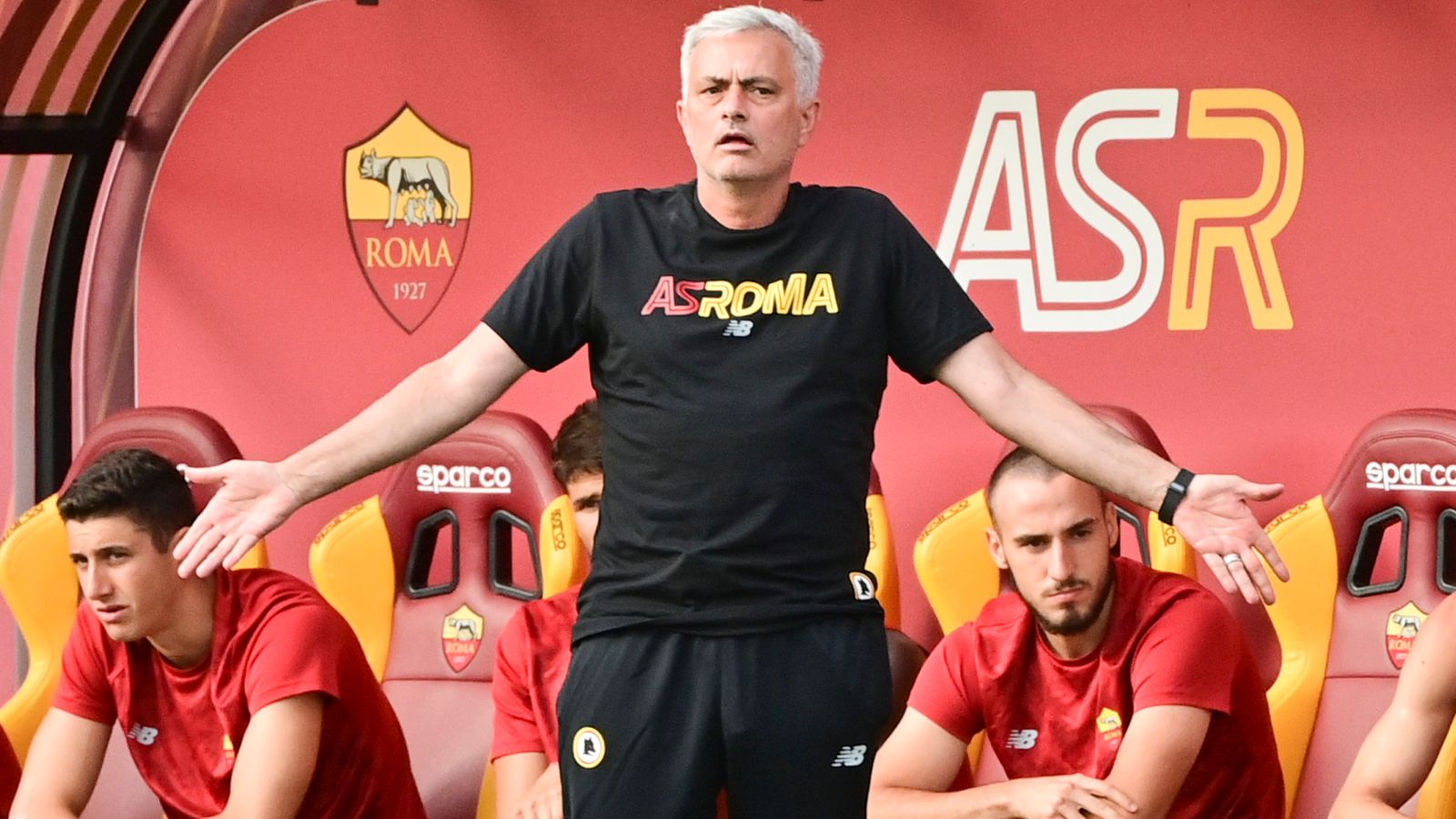 Jose Mourinho ruthlessly guarantees Lazio manager Maurizio Sarri has 'scarcely prevailed upon anything' in the midst of the battle of words Roma's Europa League clash with Slavia Prague