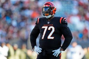 Bengals add defensive tackle, make flurry of roster moves ahead of matchup with Steelers