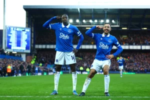 Sean Dyche names the ‘fantastic’ Everton player who he loves working with