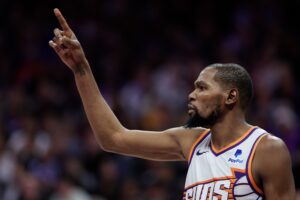 Lakers’ Potential Trade Package for Suns’ Kevin Durant Amid ‘Frustration’