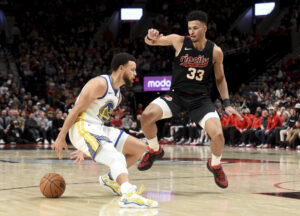 Warriors aim for third win this month over Blazers