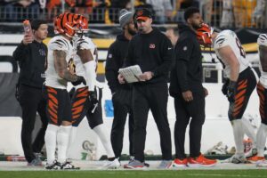 Shortcomings of Bengals, backup QB Jake Browning were apparent in blowout by Steelers