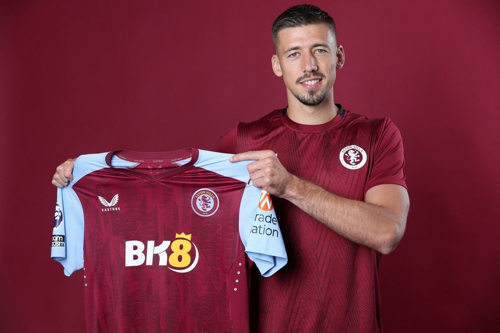 Although it won't be simple, AC Milan has the opportunity to sign Clement Lenglet to add defensive depth.