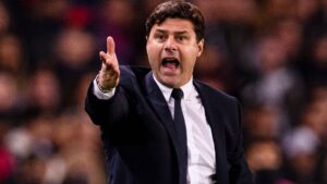 There's a clear message sent: Chelsea fans are tired of Pochettino's excuses