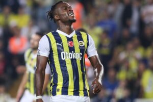 Fenerbahce to add £1.1m Italian icon to wage bill amid Rangers Michy Batshuayi links