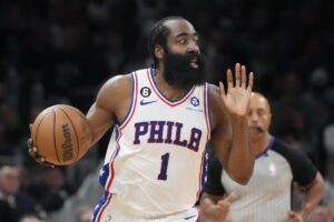 Report: James Harden Expected To Re-Sign With Clippers