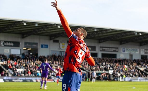 Cyriel Dessers strikes again as Rangers win ugly against St Mirren to turn up title heat on Celtic – 3 talking points