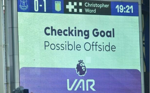 Both Everton and Aston Villa supporters got understandably frustrated during the lengthy VAR check