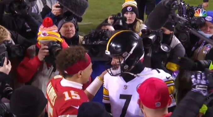 Patrick Mahomes could tear through Steelers’ QB postseason records starting today