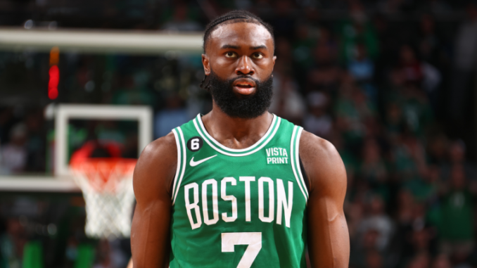 Celtics' Jaylen Brown throws shade at refs with Buffalo Wilds Wings quip after controversial Pacers loss