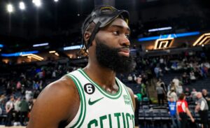 Celtics' Jaylen Brown throws shade at refs with Buffalo Wilds Wings quip after controversial Pacers loss