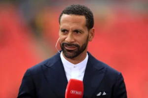 Rio Ferdinand reveals David Moyes' biggest failing at Man Utd was 'thinking like an Everton manardger' after taking over from Sir Alex Ferguson as he lifts the lid on the West Ham boss' time at Old Traffo