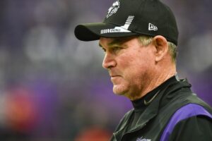 Mike Zimmer may actually be the best option for Cowboys defensive coordinator