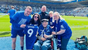 Leicester City fan meets Enzo Maresca and Jamie Vardy in VIP day thanks to Rutland care home