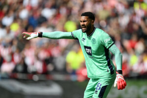 West Ham to complete another signing after Foderingham terms agreed